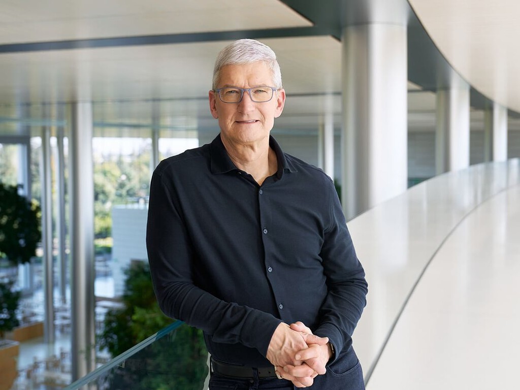 Steve Jobs era un volcán y Tim Cook es un "Terminator" que no se altera. Una curiosa forma de liderar que convirtió a Apple en un gigante de billones 