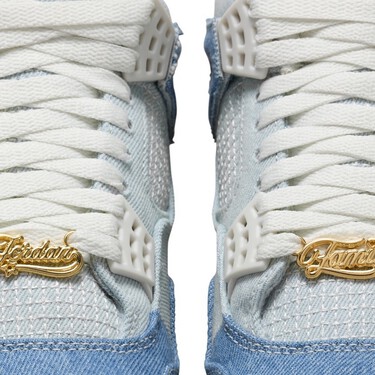 Nike recupera las zapatillas con tejido vaquero que no tienen nada que envidiar a las de su colaboración con Levi's gracias su perfecto diseño retro 