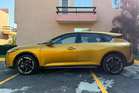 Kia K4 2 1