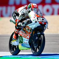Niccolò Antonelli se lleva la pole position en una polémica clasificación en Assen