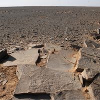 Oito anos após sua abertura, uma tumba de 55 metros com “antenas” no deserto do Saara finalmente revela sua idade 