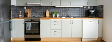 Ikea baja el precio de la cajonera que se convierte en mesa de comedor en segundos, la más vendida de su catálogo 