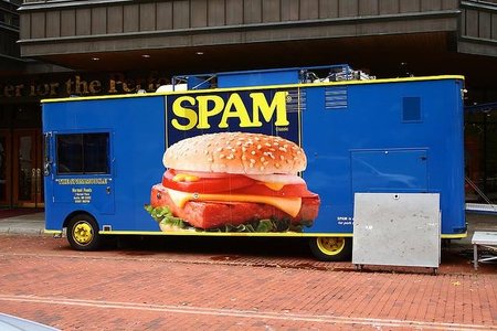 Envío o recepción de spam. Cuidado con la Ley