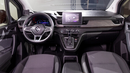 Renault Kangoo E Tech Electrico 5
