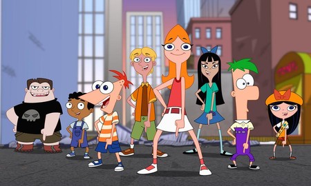 Hoy se estrena en Disney+ 'Phineas y Ferb. Candance contra el Universo': repasamos los 11 mayores éxitos musicales de la serie