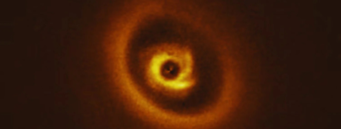 Desde Chile logran captar el nacimiento de un planeta colosal: es uno de los más grandes jamás vistos