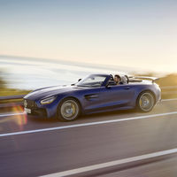 El bestial Mercedes-AMG GT R Roadster ya está disponible en España por 250.000 euros