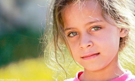Janna vive en Gaza, tiene diez años y es las reportera de guerra más joven del mundo