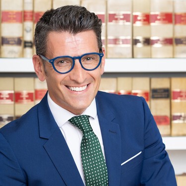 Manuel Vilches, abogado: "El primer error a la hora de heredar es el clásico, el de la liquidación de los impuestos de sucesiones"