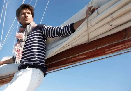 Andrés Velencoso para Dondup Primavera-Verano 2011; una campaña de lo más navy