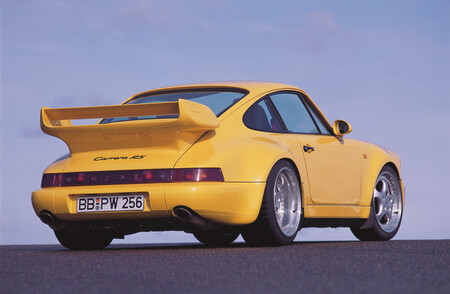 Porsche 911 Carrera RS 3.8
