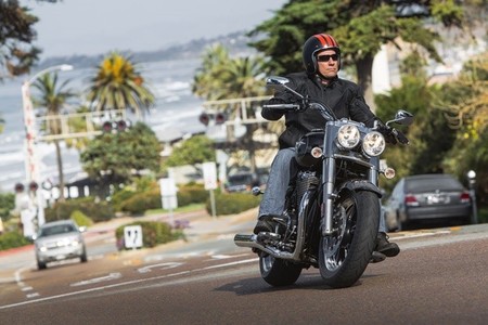 Triumph Thunderbird Commander