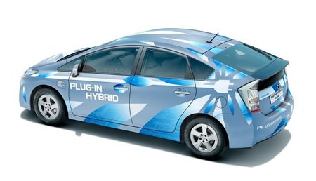 Toyota cree que venderá 16.000 Prius Plug-in en EE.UU. para 2012