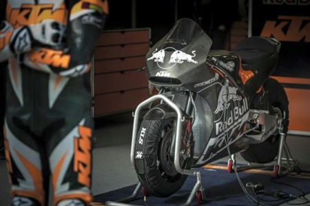 Ktm Rc16 Motogp 2017 2