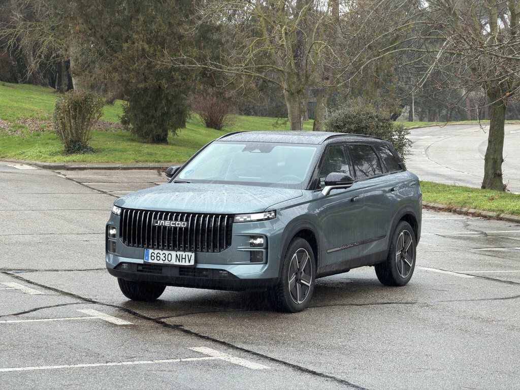 El Jaecoo 7 SHS parecía un híbrido enchufable perfecto para Europa. Pero a este traje se le ven algunas costuras