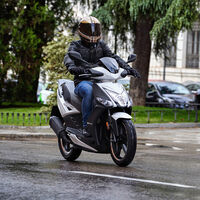 Sacarse el carnet de moto ahora será más difícil, y los que ya tengan una 125 cc no tendrán que hacer ningún curso extra
