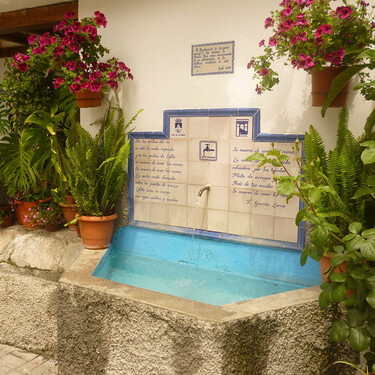 Hasta la OMS alucina con las aguas medicinales de este pueblo de Andalucía. Muchos de sus vecinos llegan a vivir 100 años