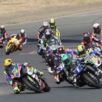 Toni Elías se cae en Sonoma y Cameron Beaubier recorta cinco puntos en la general de MotoAmerica