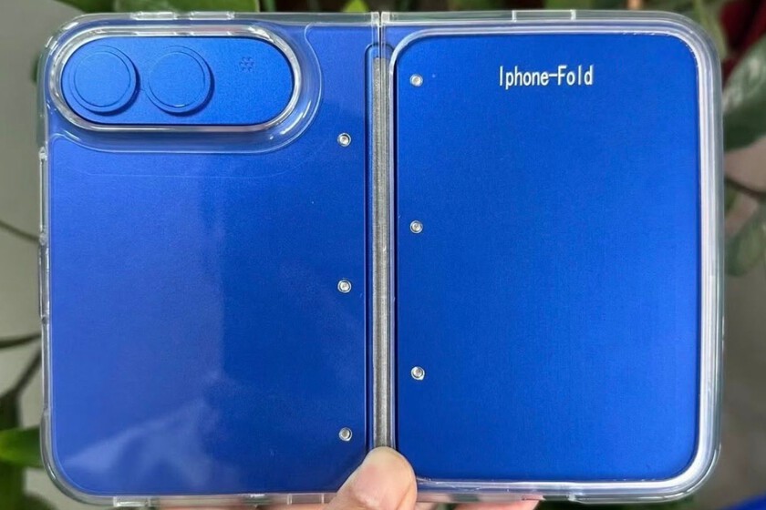 Aparecen las primeras fundas del iPhone plegable sacándonos de dudas sobre su diseño final