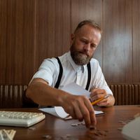 Estos son los beneficios para las empresas que contraten a desempleados mayores de 45 años 