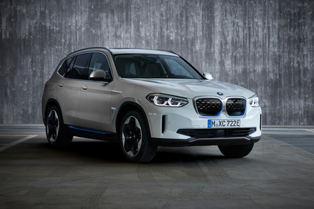 BMW iX3 por fin da el paso a producción: 286 hp y autonomía de 459 km