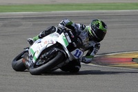 Superbikes Aragón 2012: Kenan Sofuoglu, sancionado, pasa primero, pero vence Sam Lowes en Supersport 