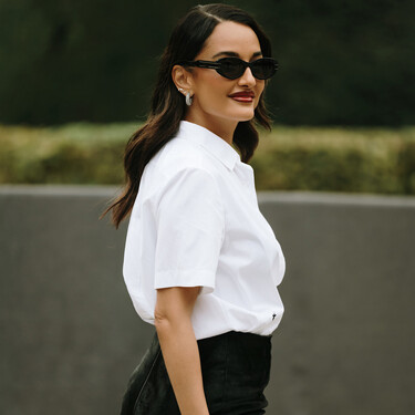 Todo al blanco: las camisas y blusas de calidad ideales para construir miles de look cada verano, en El Corte Inglés 