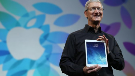 Tim Cook asegura a sus trabajadores que Apple nunca ha sido tan fuerte como ahora