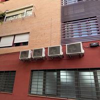 Cuidado con el error silencioso al instalar el aire acondicionado: no pensar bien por dónde va a salir el agua