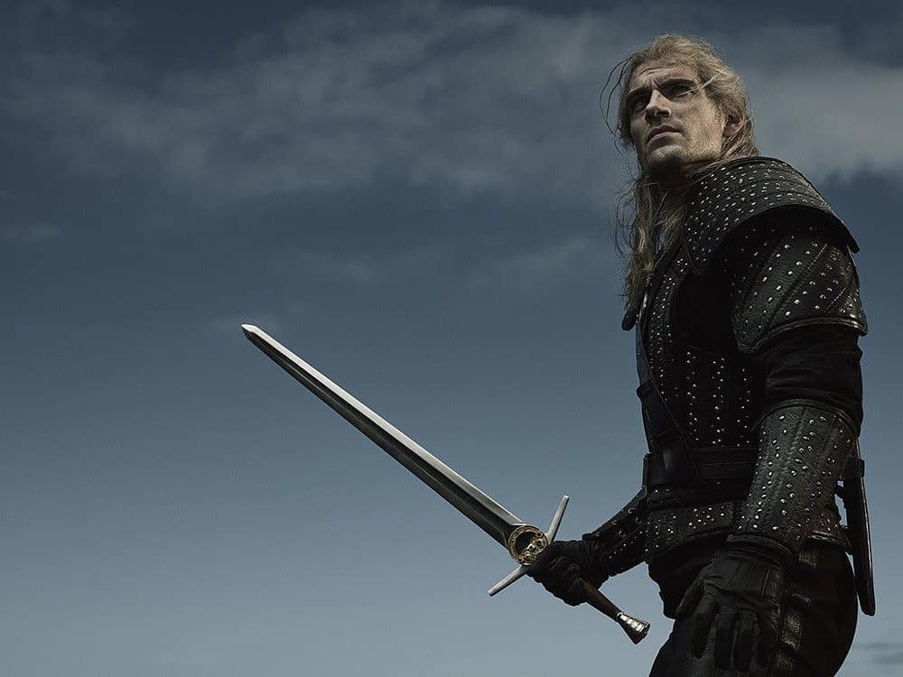 Geralt reaparece en una nueva imagen de la serie de Netflix basada en The Witcher, esta vez empuñando su espada de acero Geralt reaparece en una nueva imagen de la serie de Netflix basada en The Witcher, esta vez empuñando su espada de acero