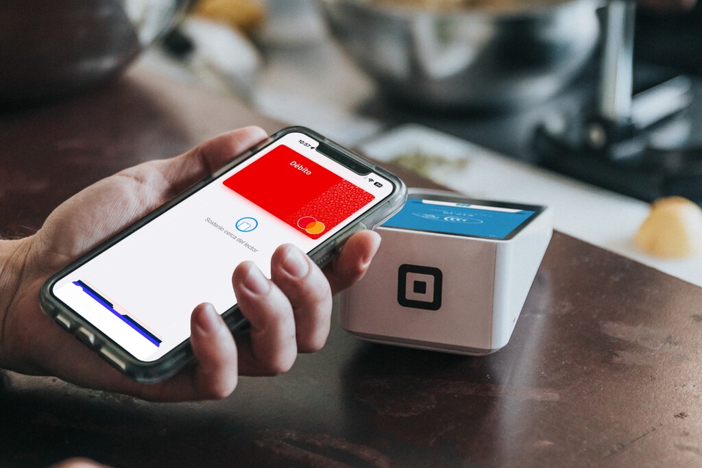 Pagar por apps y suscripciones en el iPhone es un suplicio si se comparten en familia. Por fin iOS 26.4 permitirá varios métodos de pago