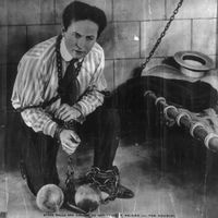 Los secretos del escapista más famoso del mundo en "Houdini: las leyes del asombro" 