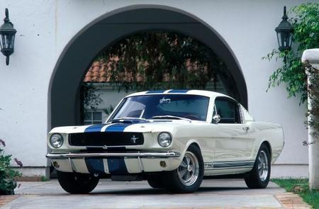 Historia del Mustang
