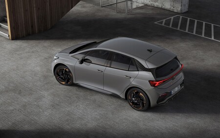 Cupra Born 4