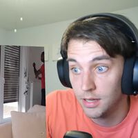 "Es magia". Resulta que solo hace falta enseñarle una persiana a un americano para que flipe con el estilo de vida europeo