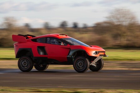 Prodrive presenta el BRX T1 4x4, la alternativa a Toyota y MINI en el Dakar que pilotarán Nani Roma y Sébastien Loeb
