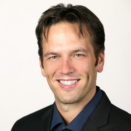 Phil Spencer, de hacer enciclopedias en CD a liderar Xbox
