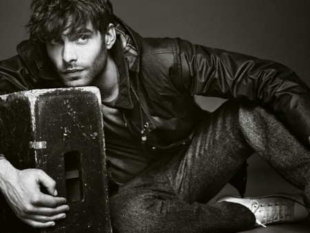 Jon Kortajarena se apunta al boho chic de la mano de Adolfo Domínguez