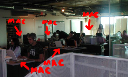 Los anuncios de Microsoft contra Apple se hacen con Macs