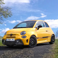 Nadie quiere un Abarth eléctrico, un fracaso enorme que solo tiene una solución: volver a los motores de gasolina