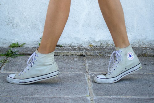 Todas las zapatillas desde 30 euros: Converse lanza una de sus mayores liquidaciones para rematar las rebajas de verano 