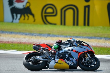 Superbikes Malasia 2014: Marco Melandri y Sylvain Guintoli firman el doblete de Aprilia
