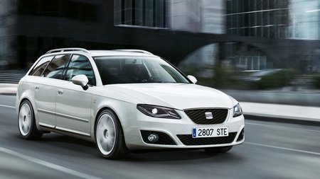 SEAT Exeo