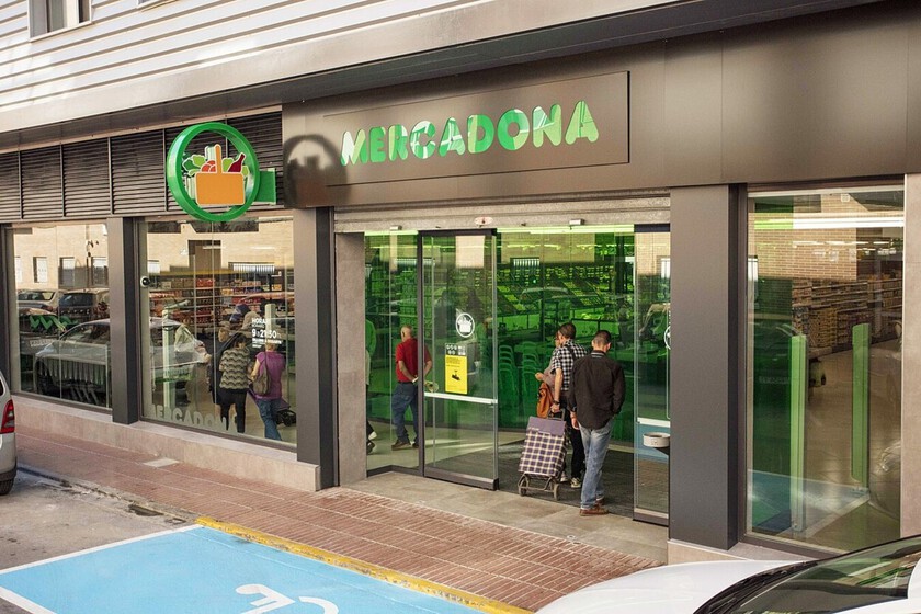 Mercadona se las ha apañado para que su reino no deje de crecer. Y cada vez está más claro cómo: marca blanca y platos preparados