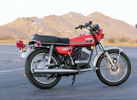 yamaha-rd-350-1970-500px.jpg