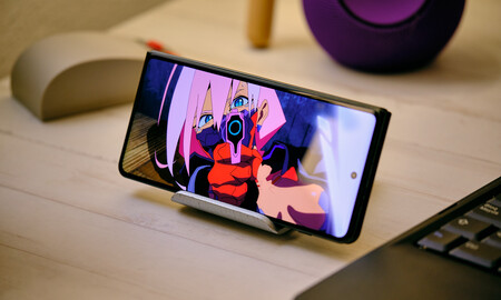 Analisis Motorola Razr Fold 19