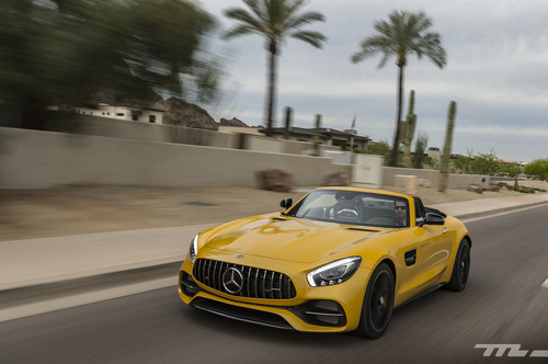Al volante del Mercedes-AMG GT C Roadster: más que un simple descapotable de 557 CV es todo un GT R con capota de lona