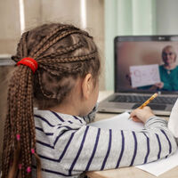 Los niños perdieron más de un tercio de curso en la pandemia, y el peor retraso se dio en matemáticas 