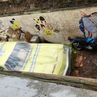 Hace 50 años un hombre enterró una Kawasaki nueva para hacer una cápsula del tiempo. Ahora esa clásica mítica ha vuelto a la vida 