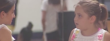 "Es una familia también", así defiende una niña a otra al enterarse que tiene dos papás